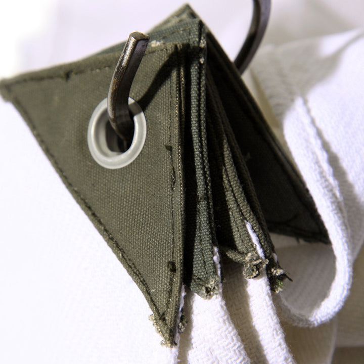 cotton towel with vintage eyelet 3