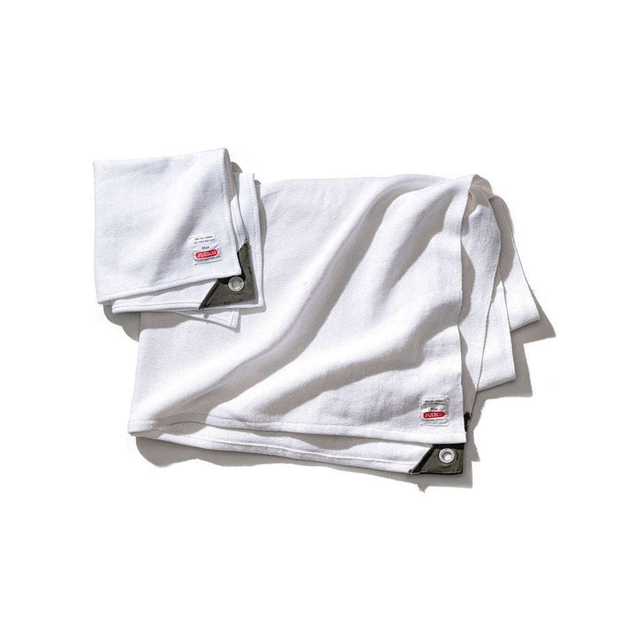 cotton towel with vintage eyelet 1