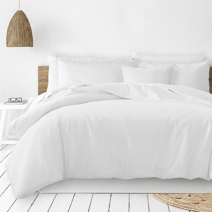 Braxton White Bedding 2
