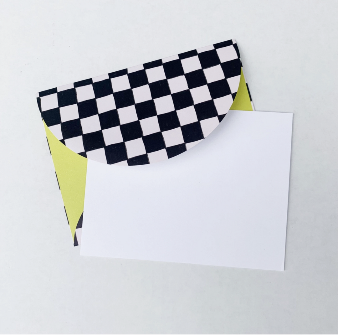 checker patterned envelope note set 1