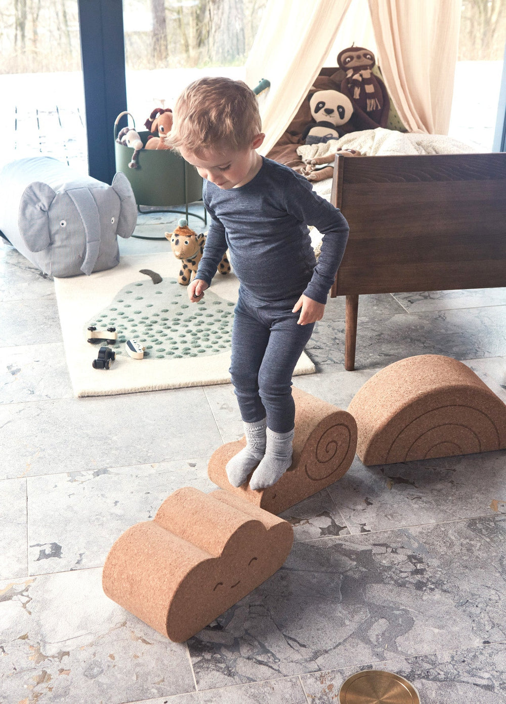 cork chloe cloud 4