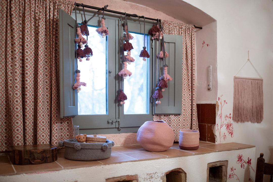 english garden garland by lorena canals garl garden 5
