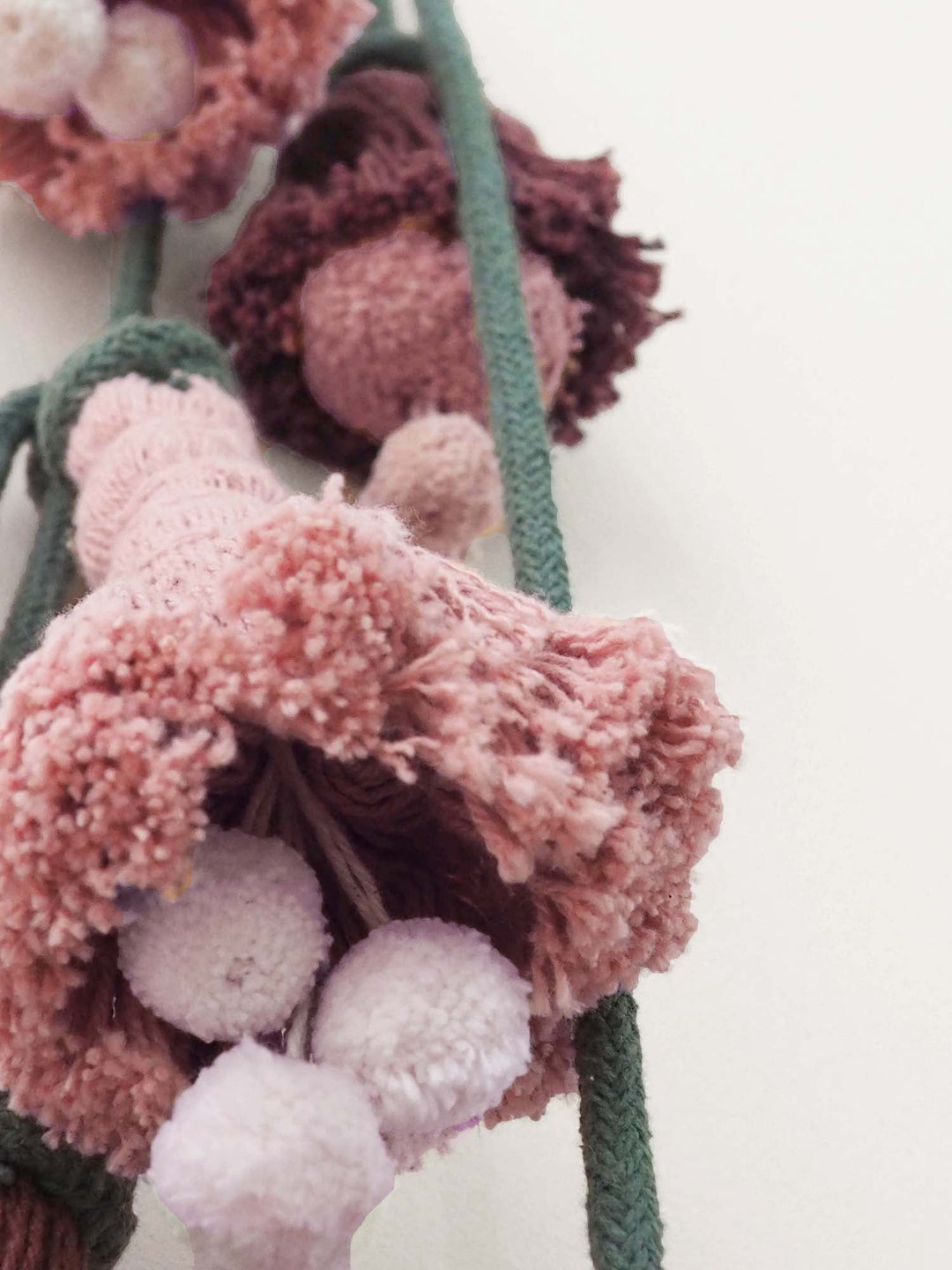 english garden garland by lorena canals garl garden 8