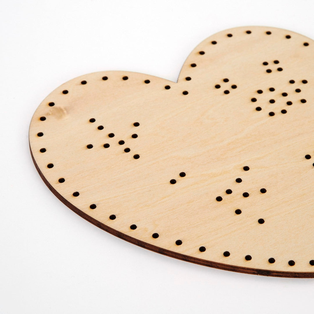 heart embroidery kit by meri meri mm 221679 3