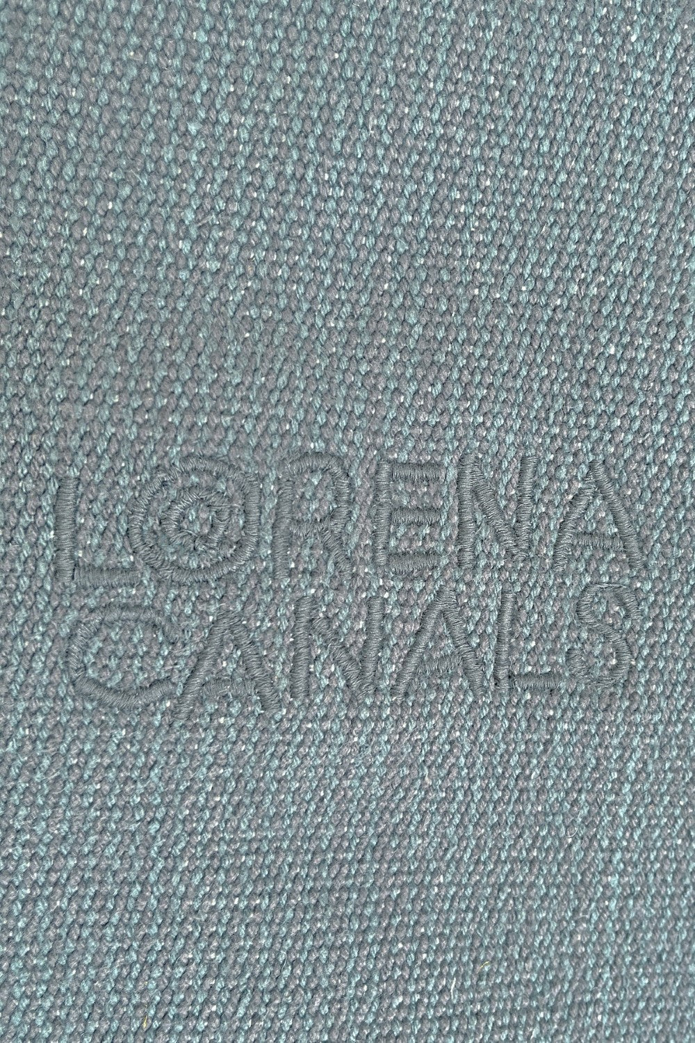 Emily Pouf Lorena Canals P Emily Rro 6