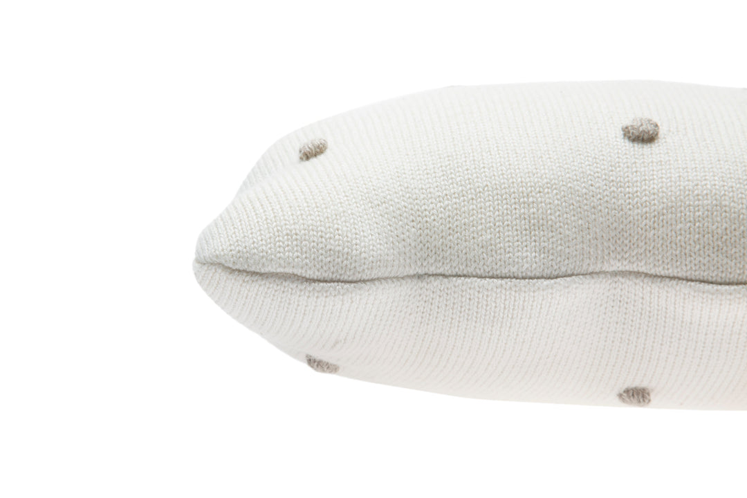 knitted cushion biscuit ivory by lorena canals sc biscuit ivo 4
