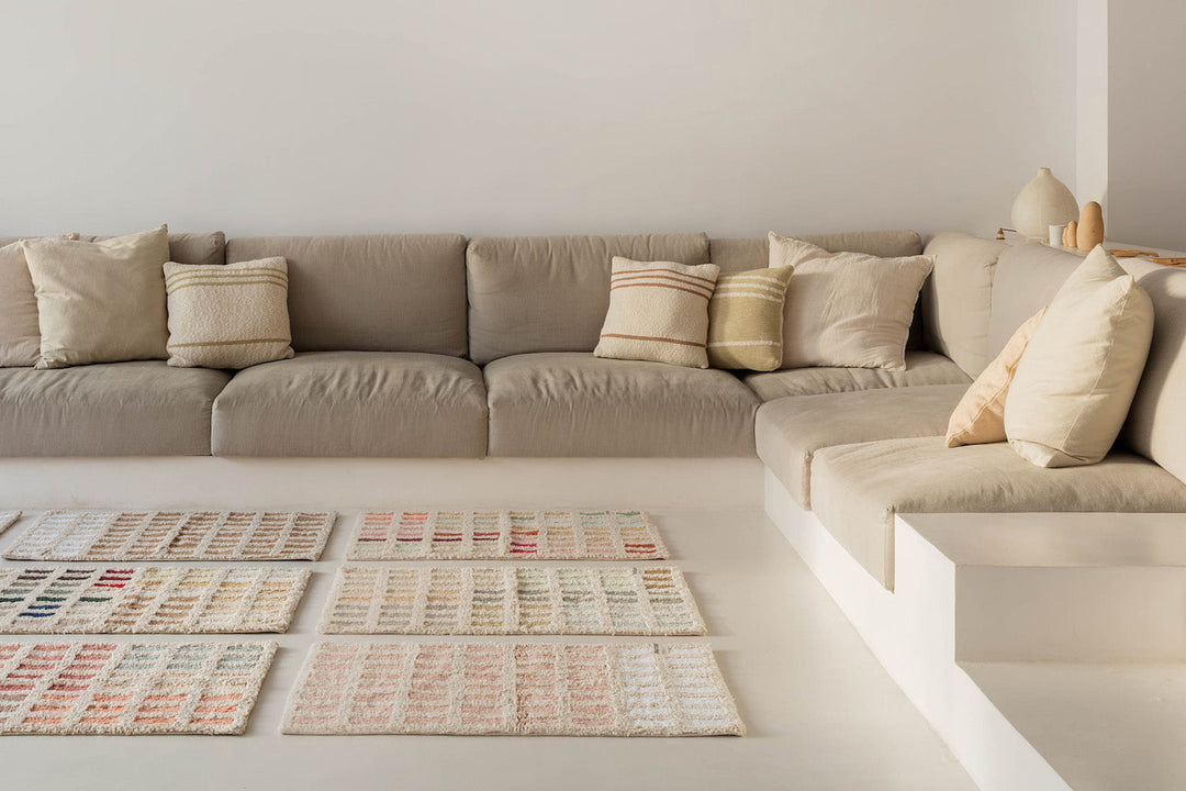 knitted cushion duetto by lorena canals sc duetto olv 11