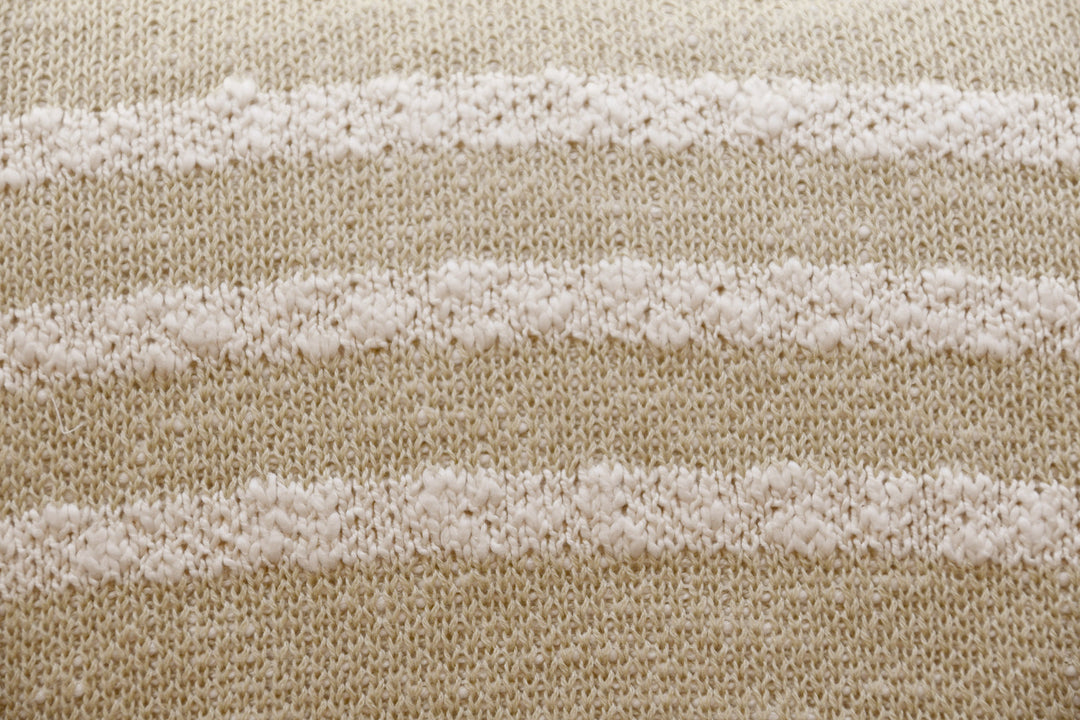 knitted cushion duetto by lorena canals sc duetto olv 4