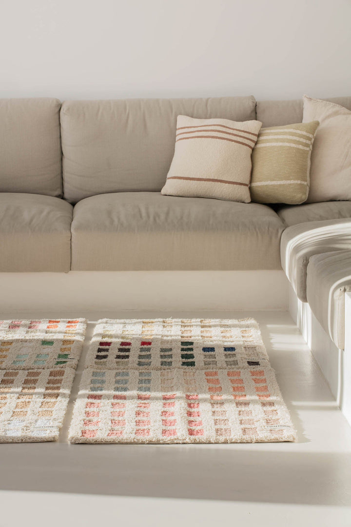 knitted cushion duetto by lorena canals sc duetto olv 23