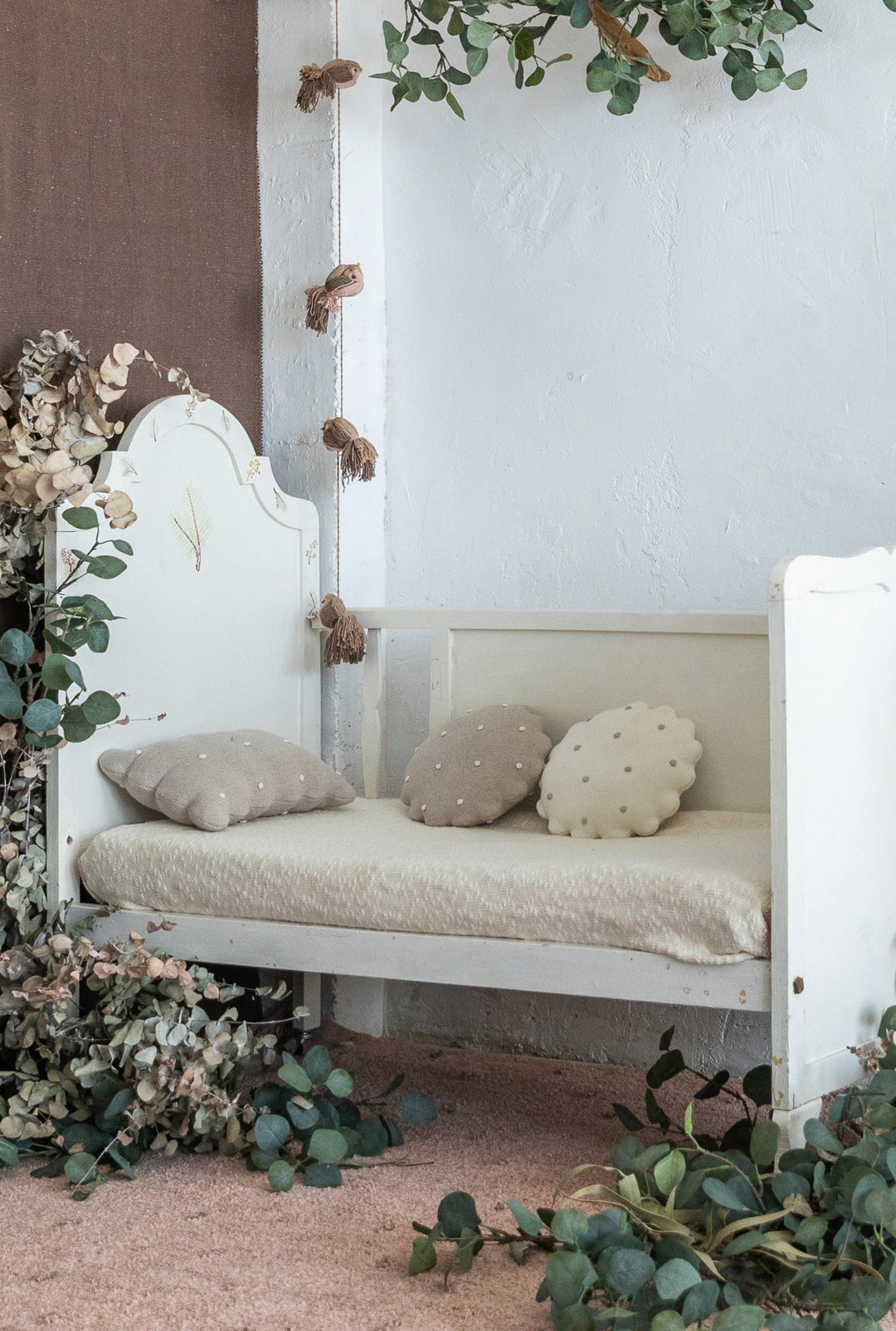 knitted cushion round biscuit by lorena canals sc rbisc dwh 9