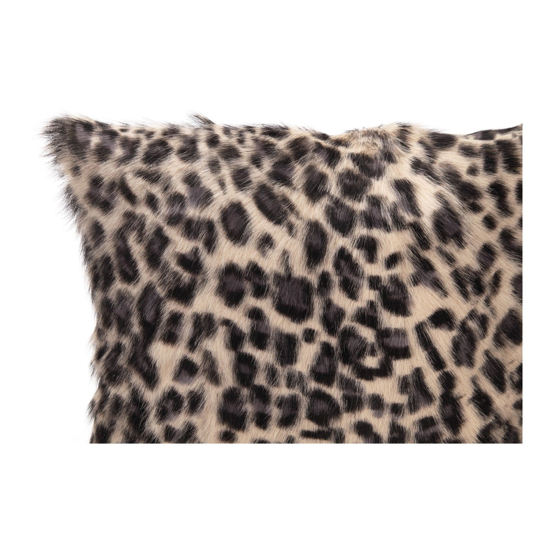 Spotted Pillows 7