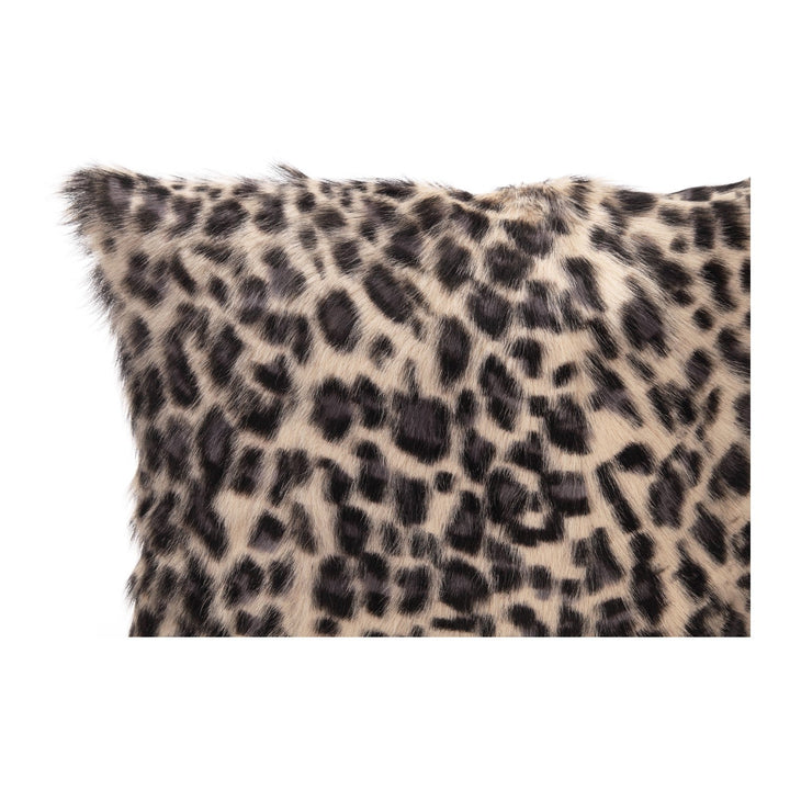 Spotted Pillows 7