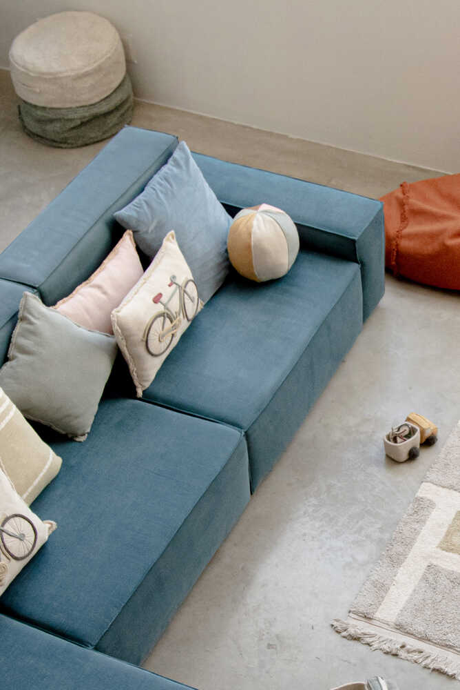 Ball Cushion 6