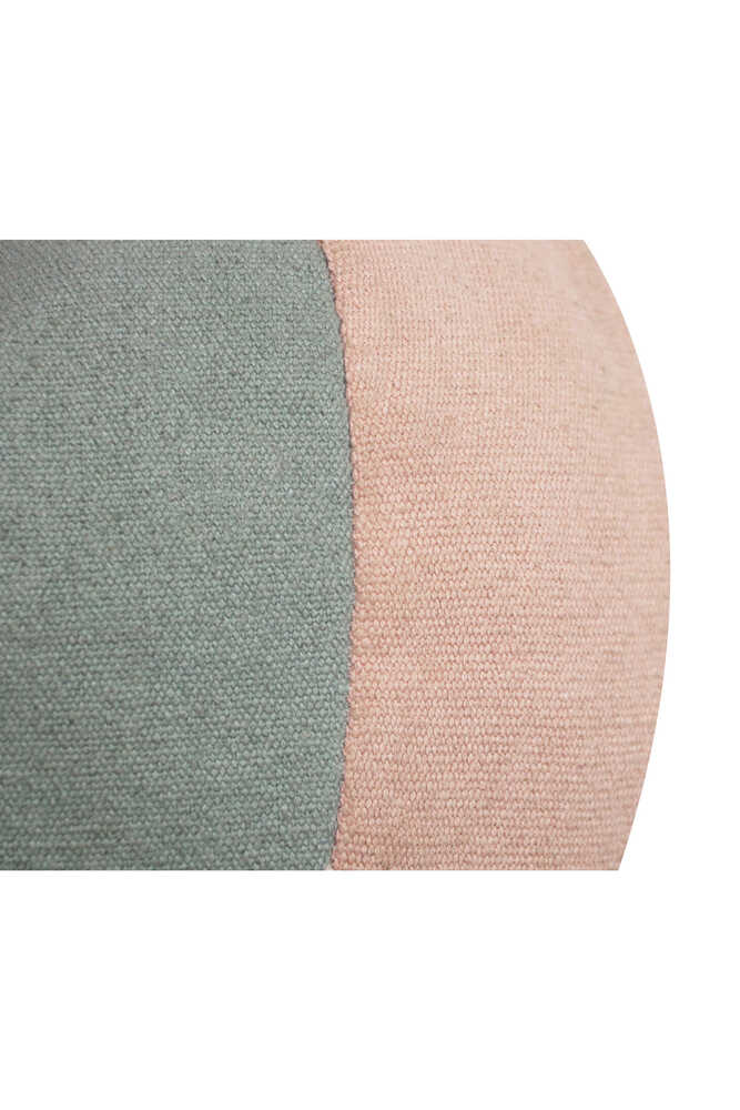 Ball Cushion 3