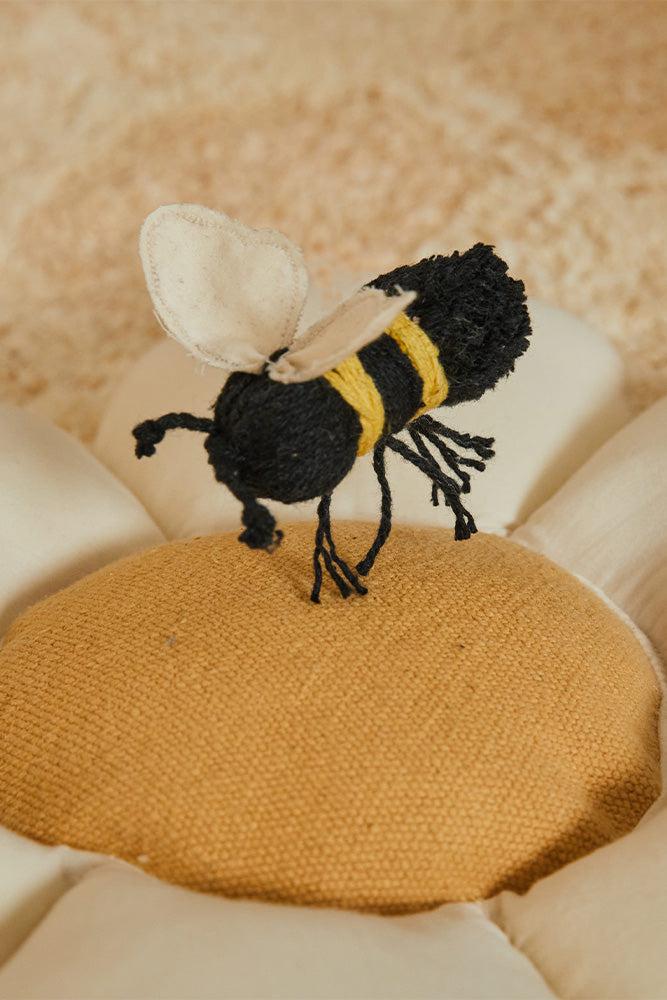 Little Daisy Cushion 4