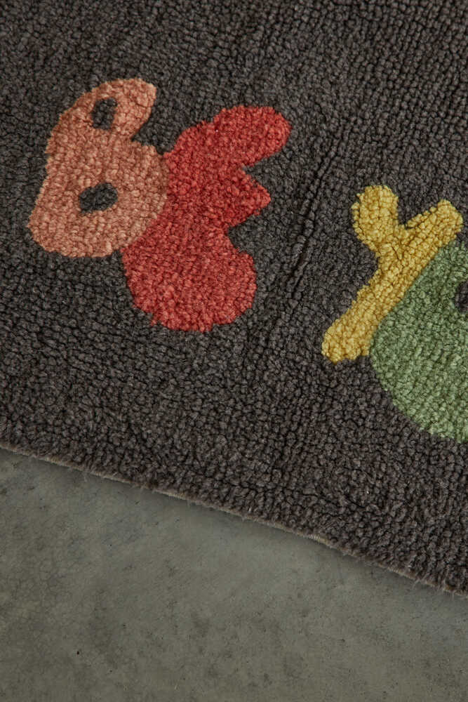 Limited Edition Edgar Plans "Artist in You" Woolable Rug 6