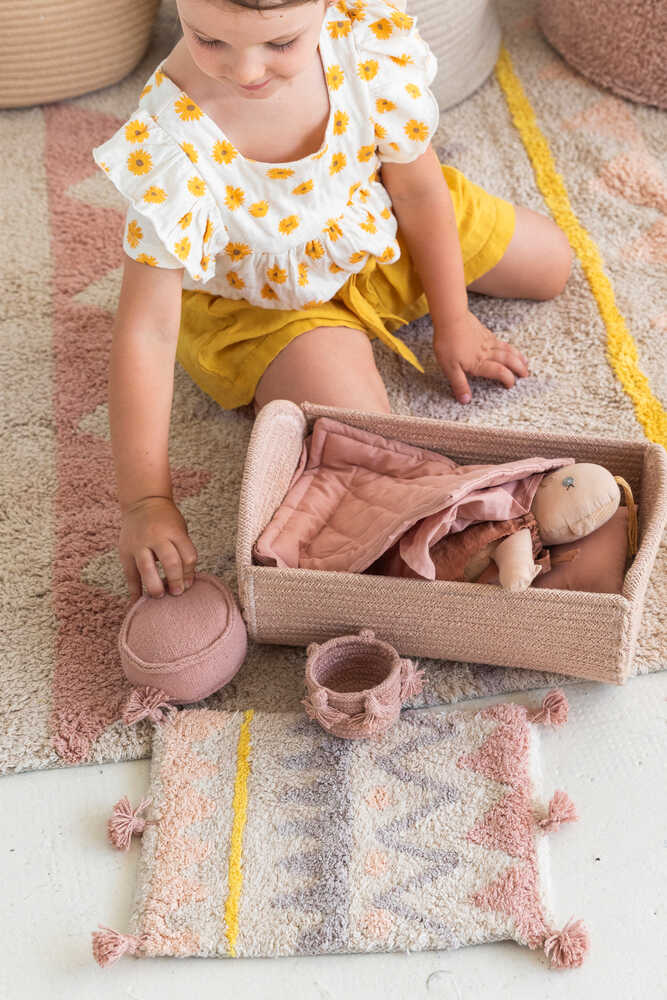 Mini Lorena Doll Set 9