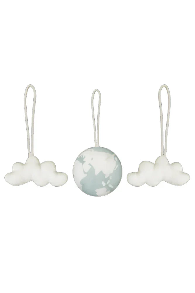World Rattle Toy Hanger - Set of 3 1