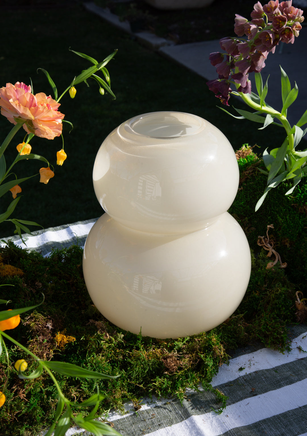 Large Lasi Vase in Vanilla