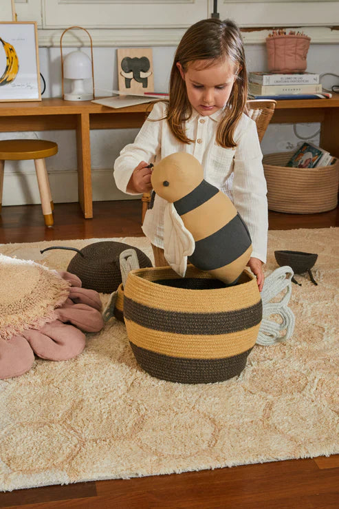 Bee Basket 11