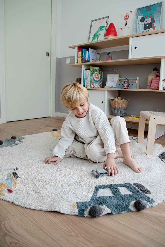 Wheels Washable Round Rug 7