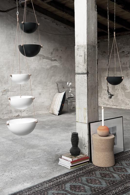 Small Pif Paf Puf Hanging Storage in White
