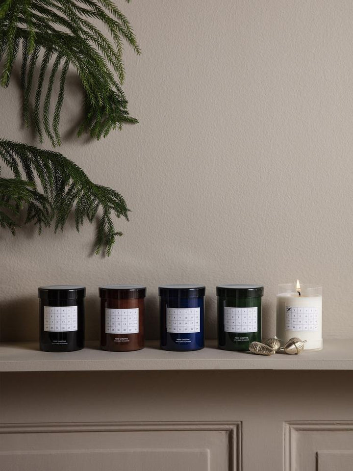 Scented Christmas Calendar Candle in Various Colors