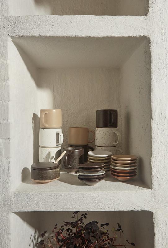 Hagi Sugar Bowl in White / Light Brown