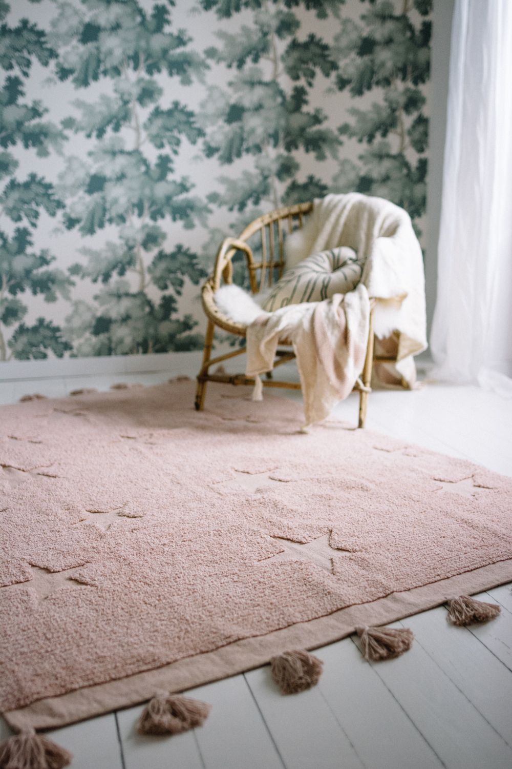 Hippy Stars Rug in Vintage Nude design by Lorena Canals
