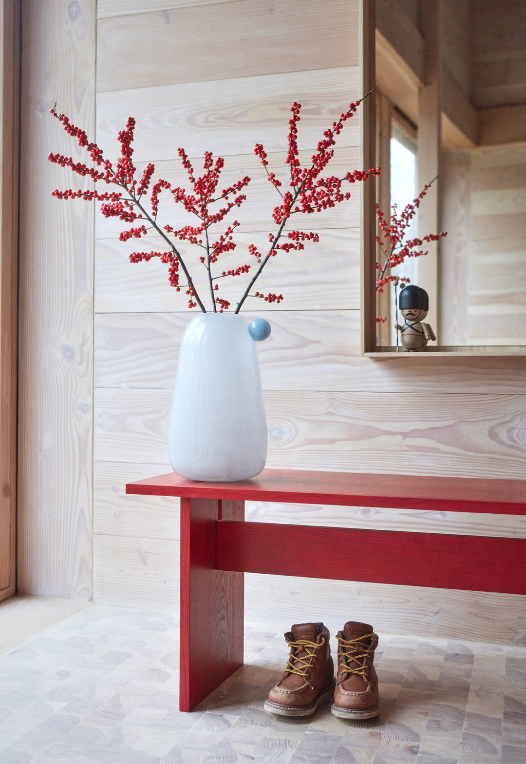 Large Inka Vase in Offwhite