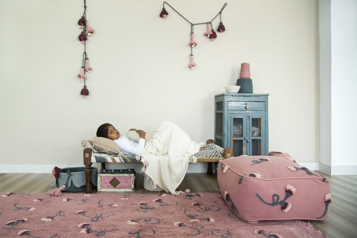 English Garden Pouffe in Ash Rose